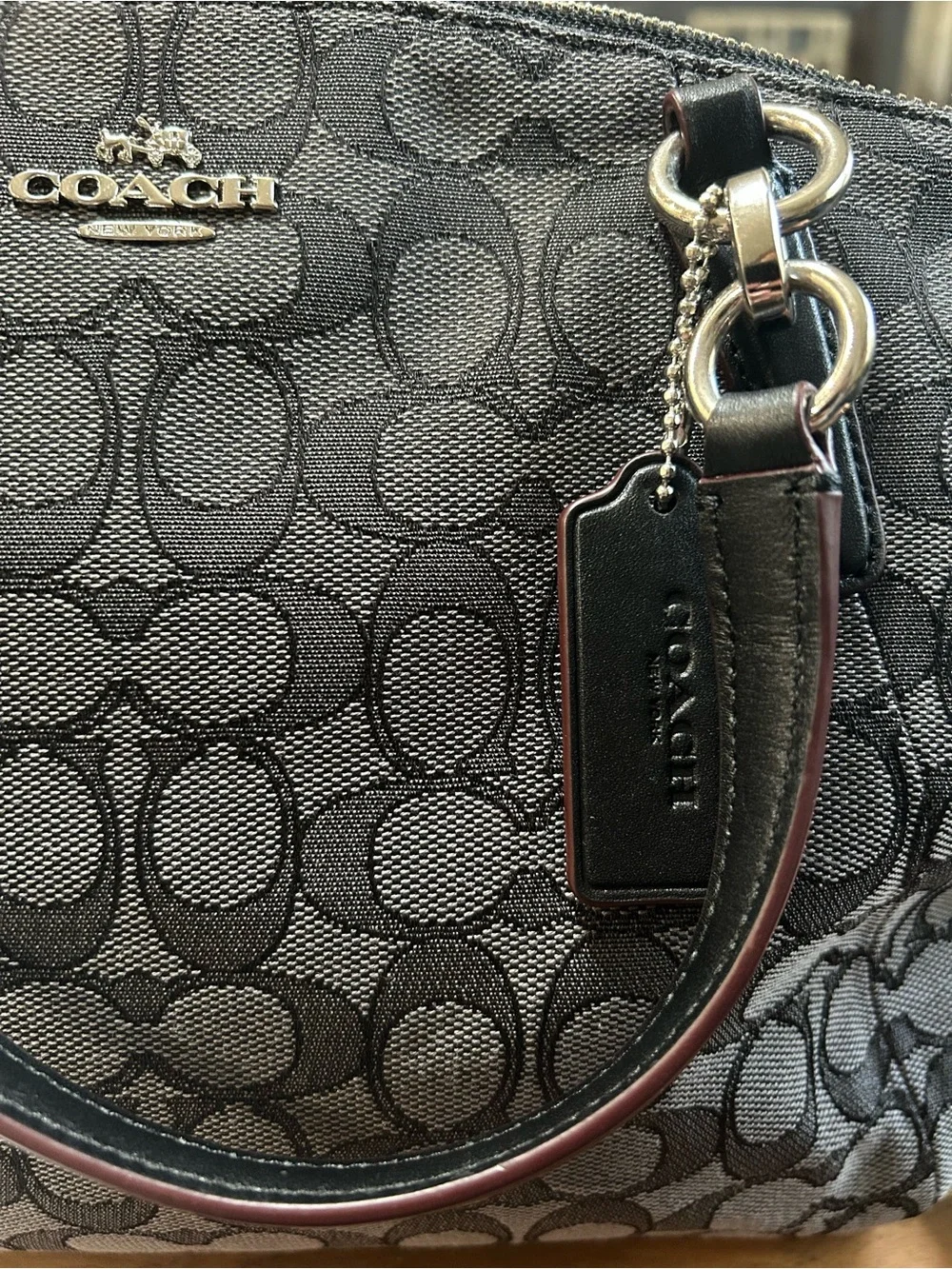 NEW WITHOUT TAGS Coach Signature Small Kelsey Satchel Handbag
